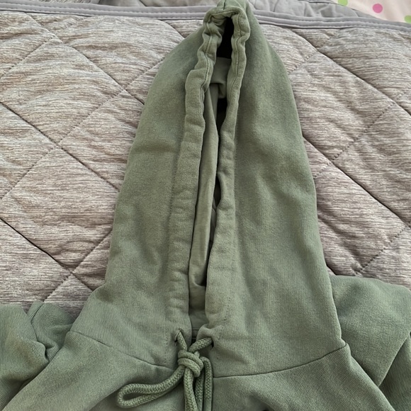 Explore ASOS hoodie - Picture 2 of 3